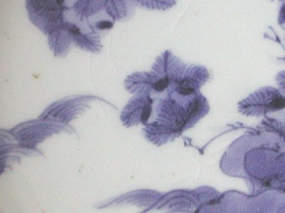 Photo1: Small plate with design of loquat, Blue Old Kutani Style, Old Imari porcelain