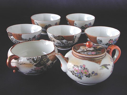 Tea set with design of bird and flowers, Kutani porcelain