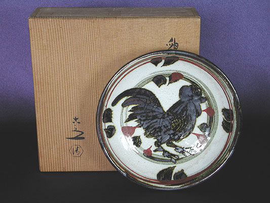 Plate with design of cock by the 6th Rokube Kiyomizu, Kyoto pottery